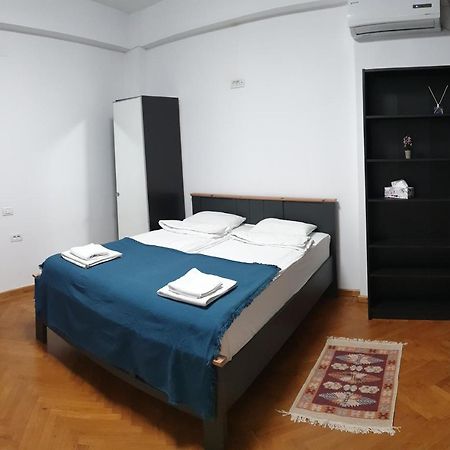 Old Town Bliss Apartman Bukarest Kültér fotó